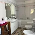 Casa Degli Alpaca Беллано